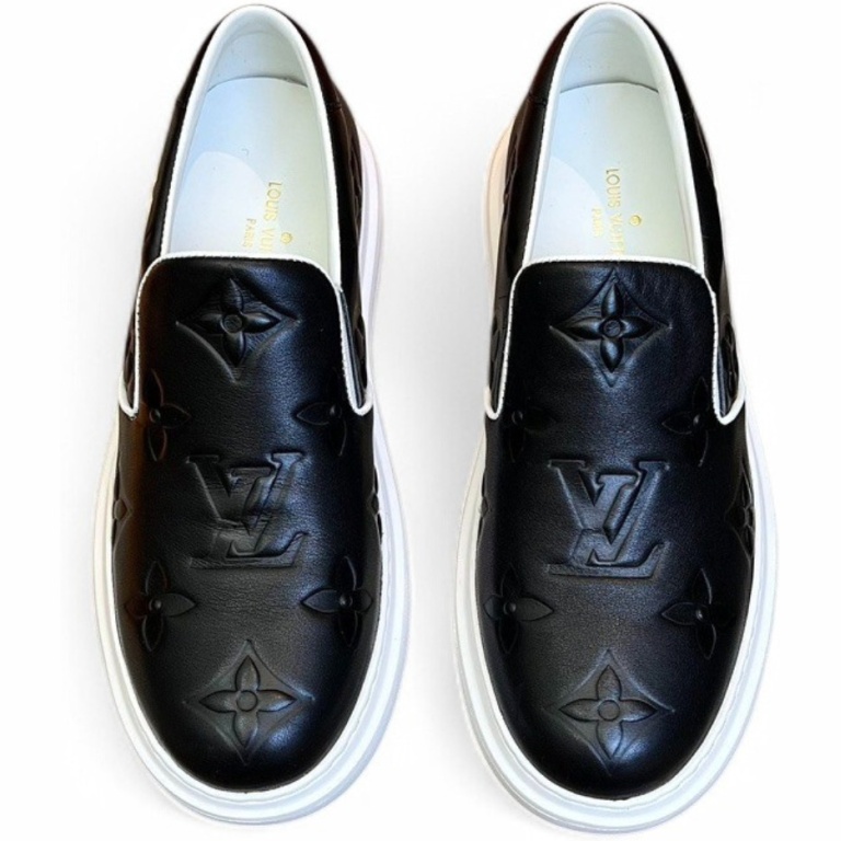 LUV BEVERLY HILLS SLIP ON BLACK