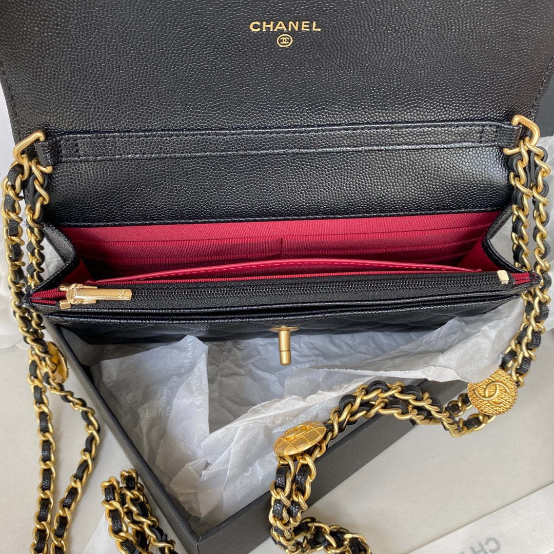 Chanel Clutch With Chain Gold Hardware Black For Women, Women’s Handbags, Shoulder Bags 7.1in/18cm AP2860