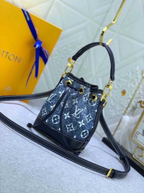 LUV NANO NOE BLUE DENIM 16CM