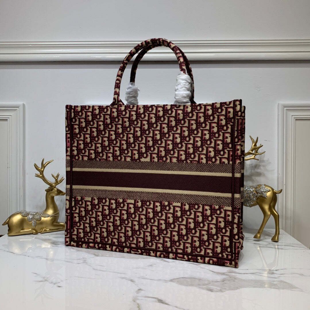 DI Large Book Tote Brown For Women 16.5in/42cm CD M1286ZRIW