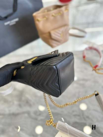 SAINT LAURENT JOE MINI BUCKET BAG IN QUILTED LAMBSKIN BLACK 19CM 7016311EL071000