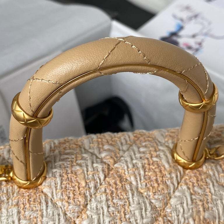 CHL MINI FLAP BAG WITH TOP HANDLE 15CM