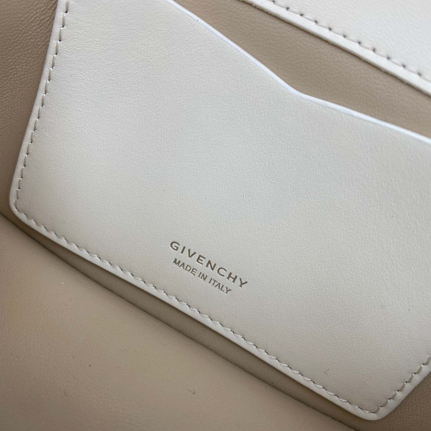 gv Small 4G Bag Ivory For Women, Handbags, Shoulder Bags 6.5in/16.5cm GVC