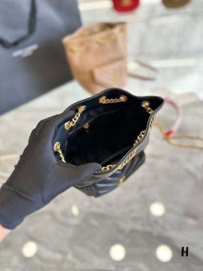 SAINT LAURENT JOE MINI BUCKET BAG IN QUILTED LAMBSKIN BLACK 19CM 7016311EL071000