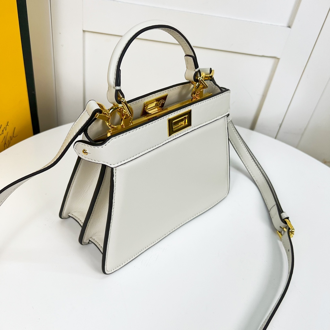 FD PEEKABOO ISEEU PETITE WHITE 8BN335ABVEF0QVL