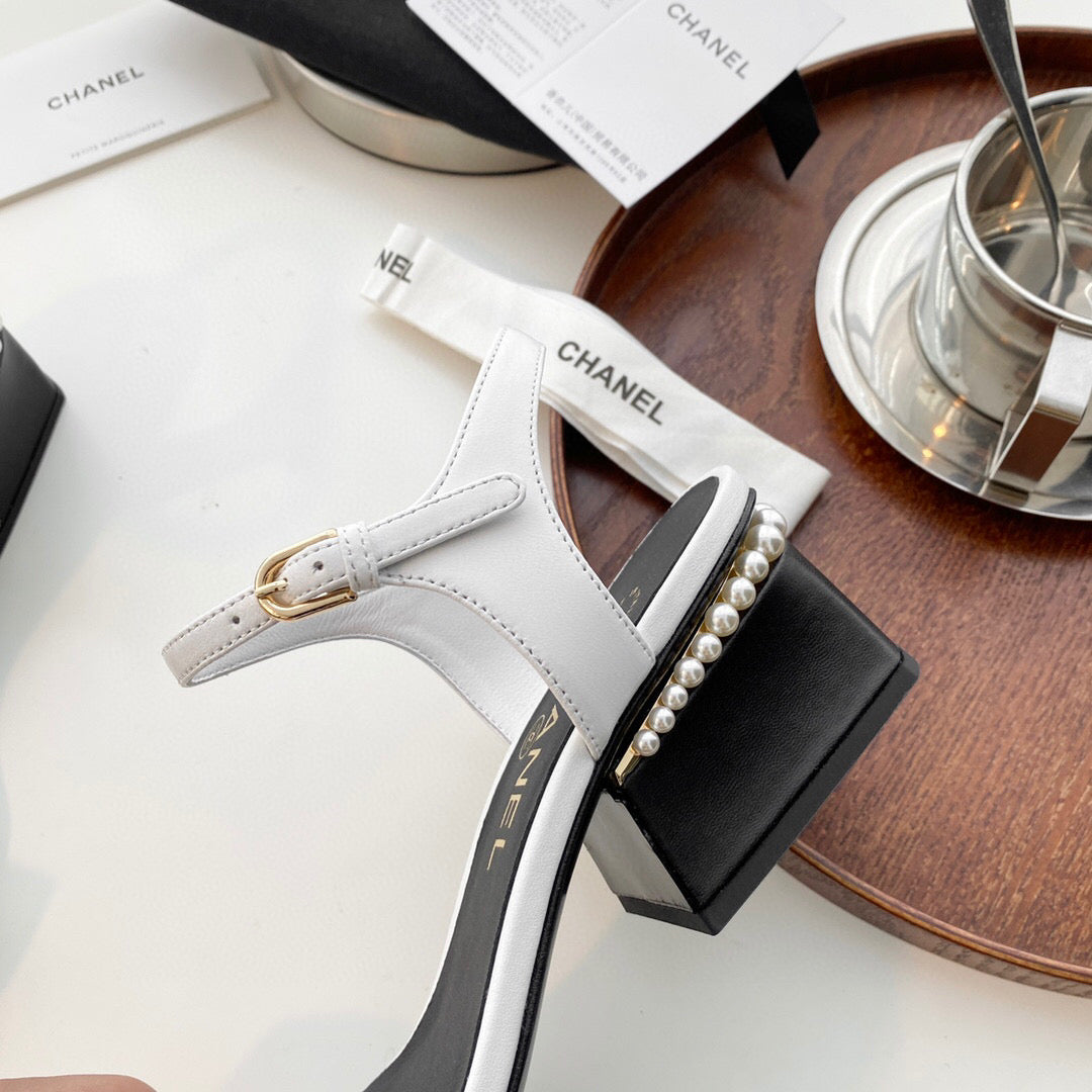 SANDAL CHL WHITE SLINGBACKS SANDALS WITH GEM HEEL