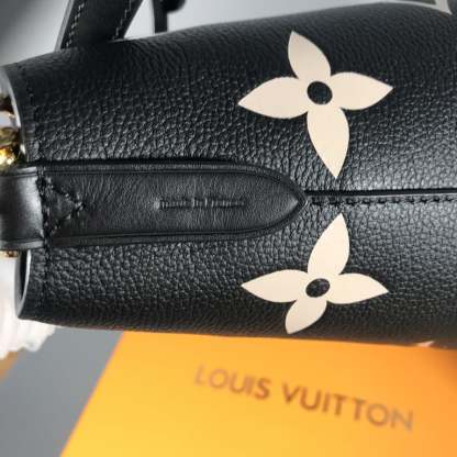 LUV NEONOE MM 26CM BLACK