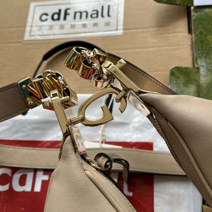 gg Atache Large Shoulder Bag Beige For Women, Women’s Bags 13.8in/35cm gg ‎‎