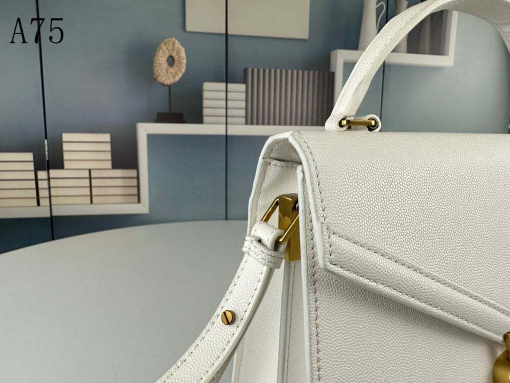 SAINT LAURENT CASSANDRA MEDIUM TOP HANDLE IN GRAIN DE POUDRE EMBOSSED WHITE LEATHER 24CM