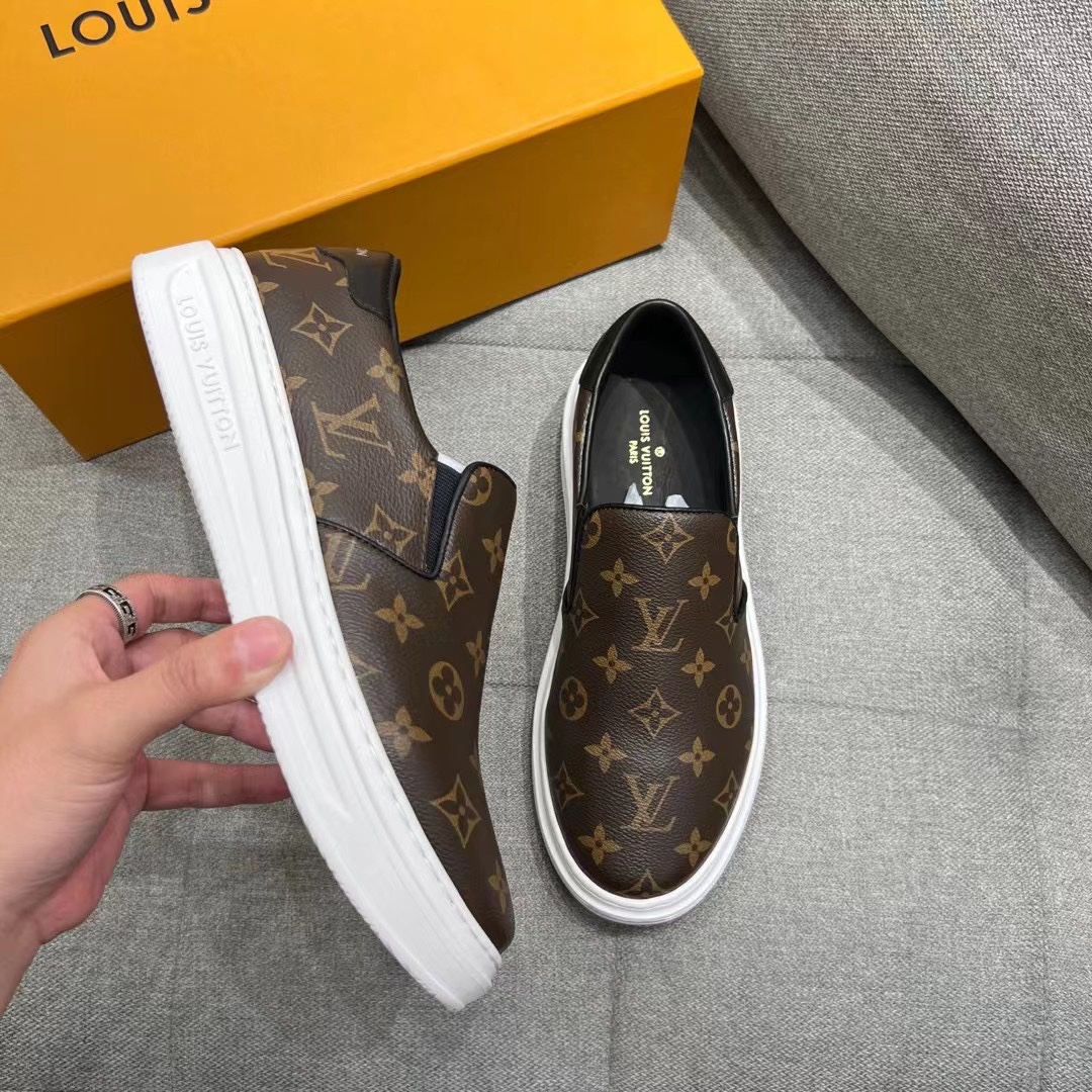 LUV BEVERLY HILLS SLIP ON BROWN