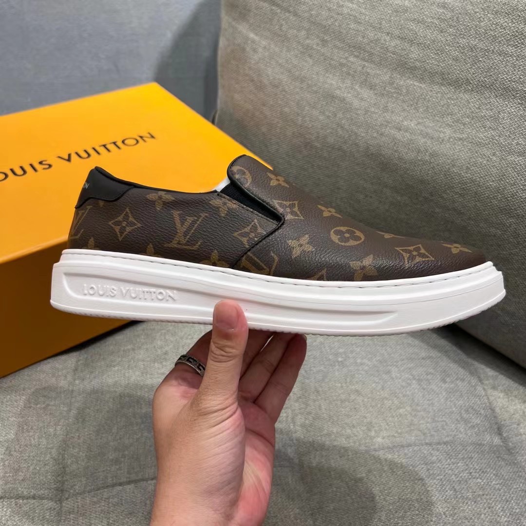 LUV BEVERLY HILLS SLIP ON BROWN