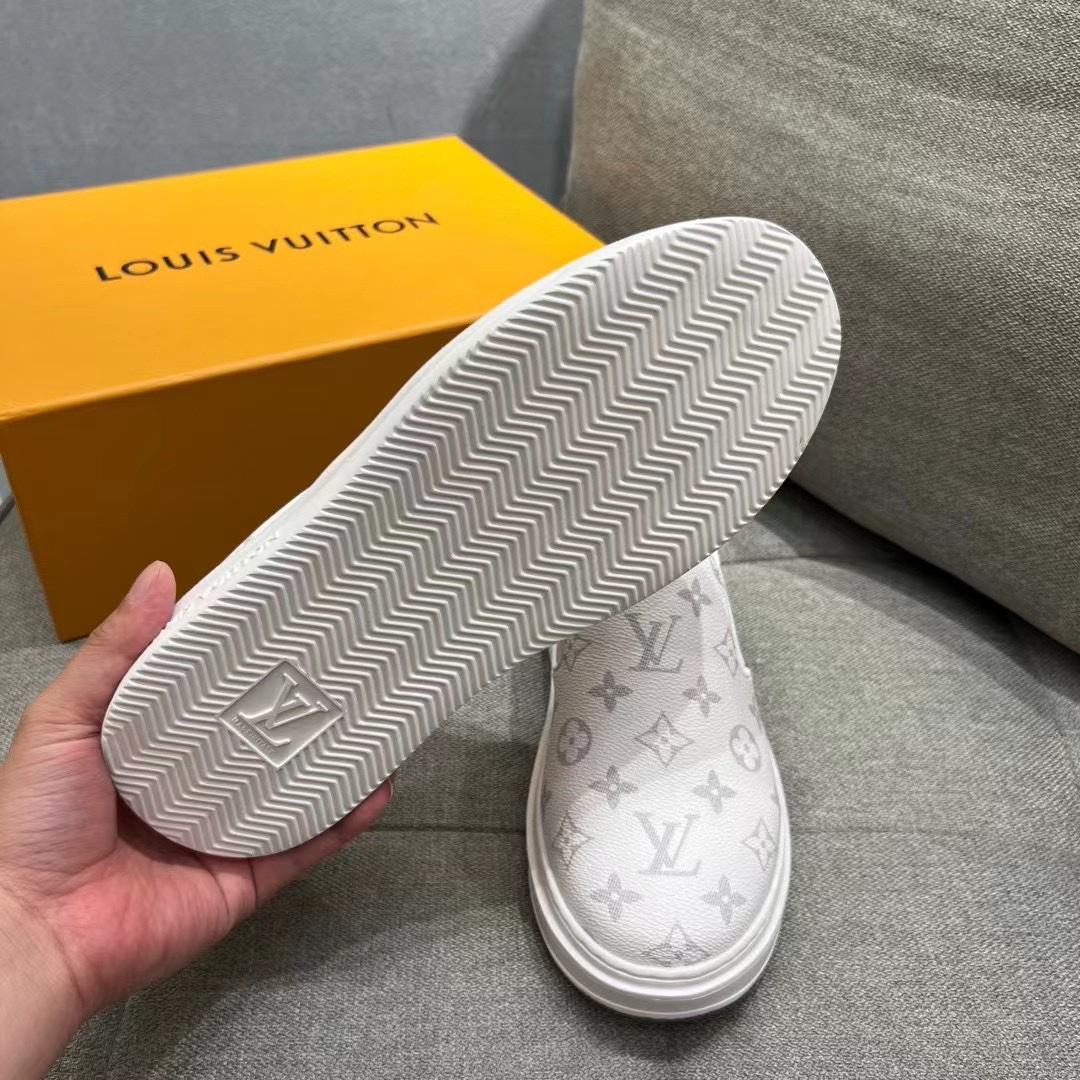 LUV BEVERLY HILLS SLIP ON WHITE