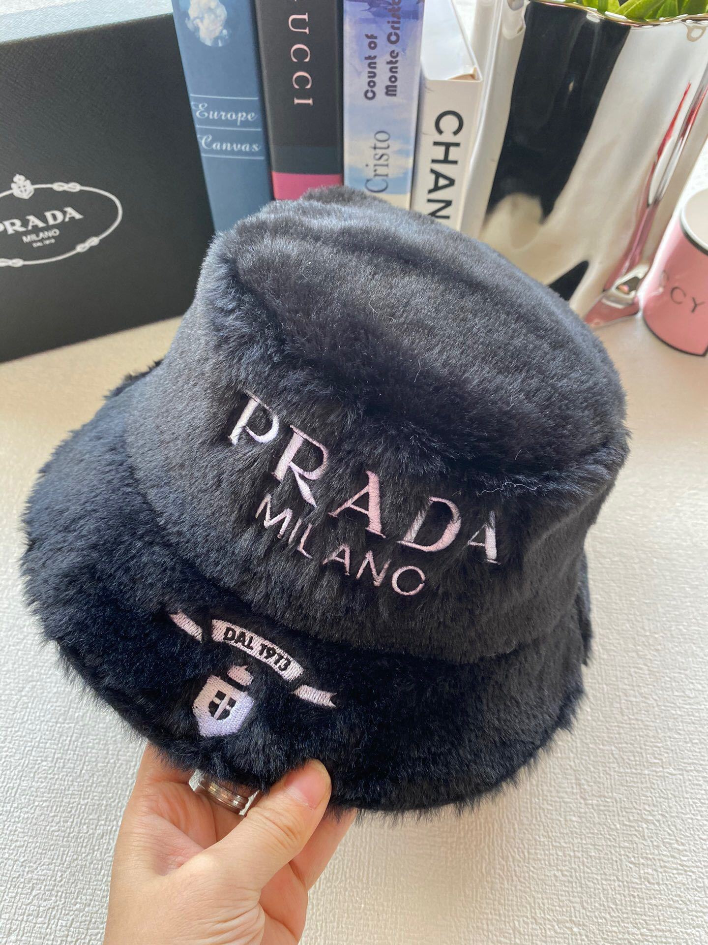 PD BUCKET HATS WIDE-BRIMMED HATS BLACK