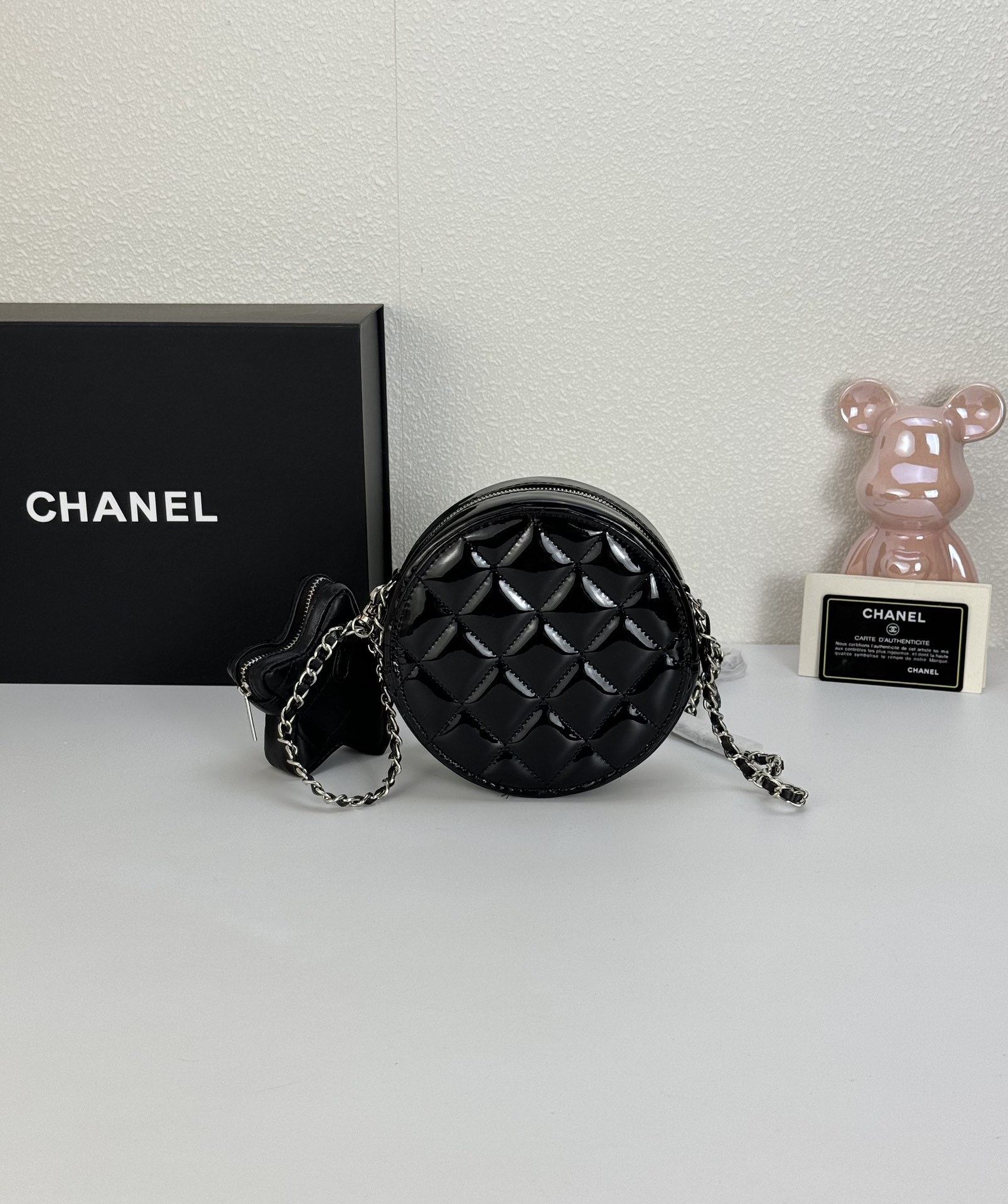 CC ROUND WITH CHARM AND STAR COIN PURSE BLACK 15CM