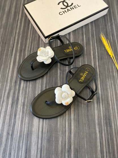 SANDAL CHL JELLY WHITE RUBBER CAMELLIA CC LOGO SANDALS BLACK