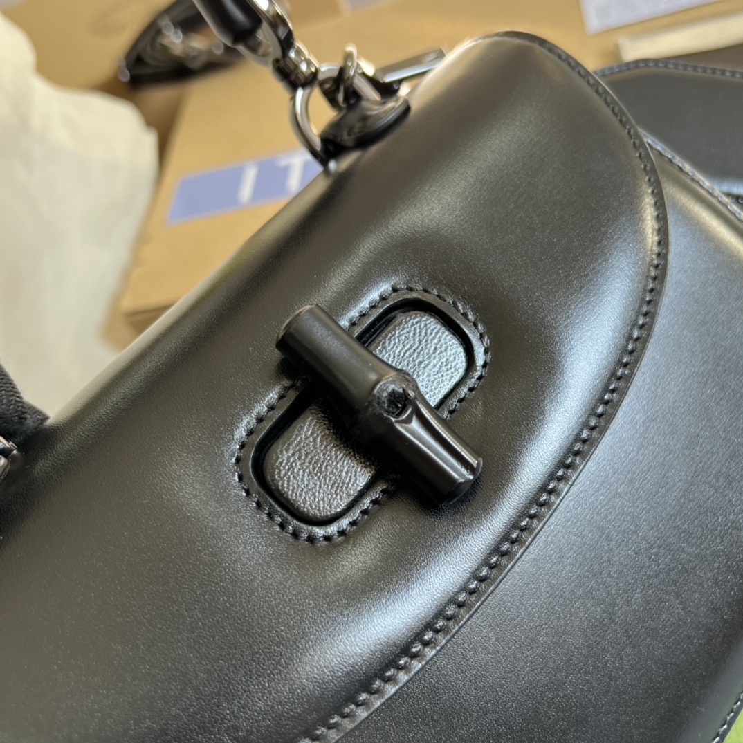 GG Bamboo 1947 small top handle bag  675797 10ODP 1060