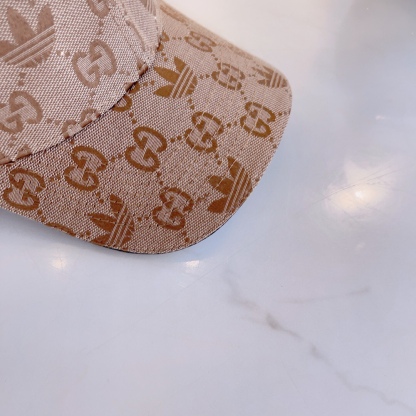 GG X ADIDAS BASEBALL CAP HAT BEIGE