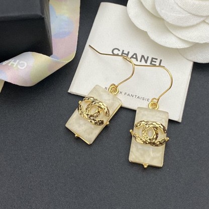 CC RECTANGLE EARRINGS