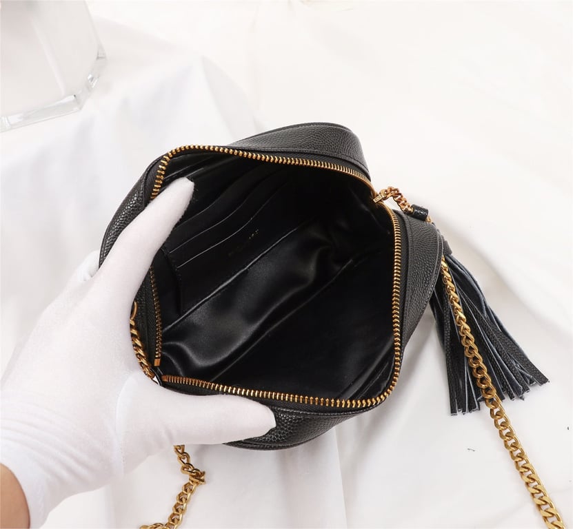 SAINT LAURENT LOU CAMERA BAG IN QUILTED LEATHER GOLD HARDWARE BLACK 18CM