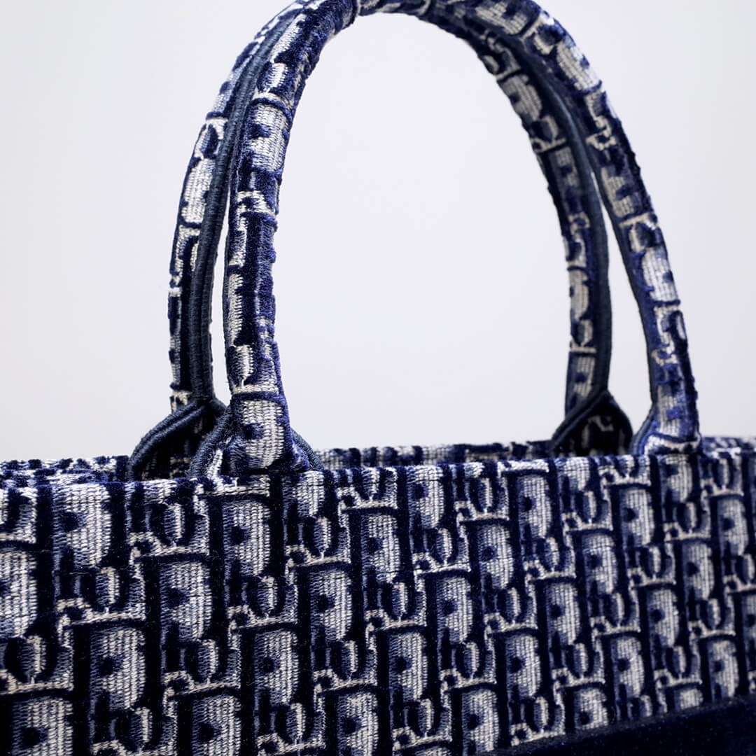 DO1286 Book Tote big size 36.5cm 41.5cm Oblique Embroidery blue white-2
