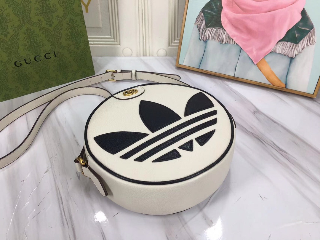 GG x ADIDAS OPHIDIA SHOULDER BAG WHITE 22CM 702626 DJ24T 8847