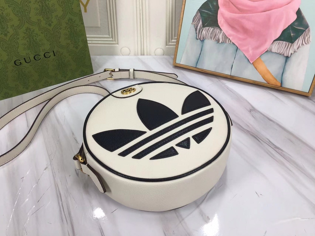 GG x ADIDAS OPHIDIA SHOULDER BAG WHITE 22CM 702626 DJ24T 8847