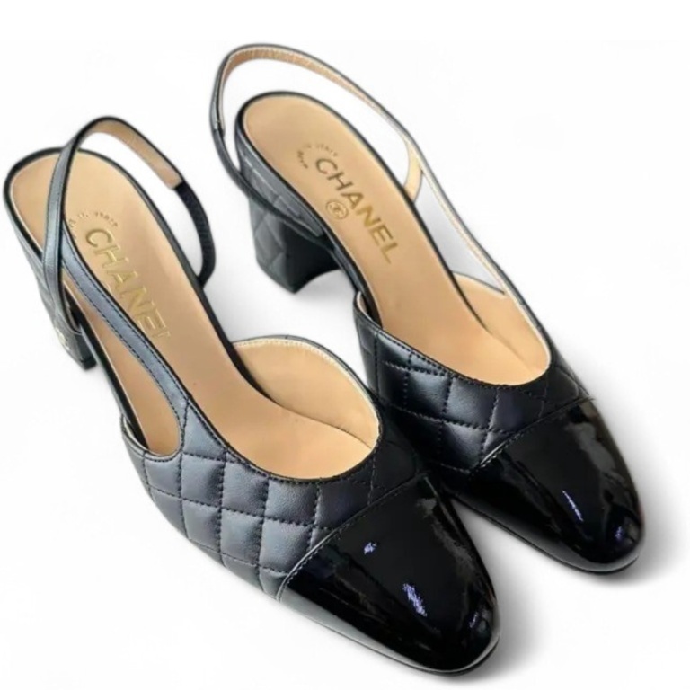 CHL PATENT SLINGBACK PUMPS BLACK