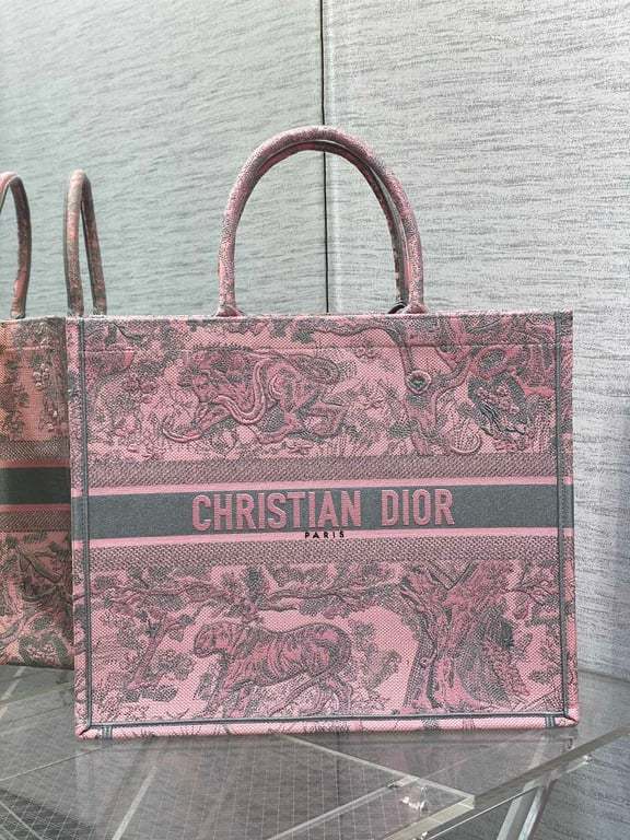 DIR MEDIUM BOOK TOTE PINK AND GRAY TOILE DE JOUY SAUVAGE EMBROIDERY 36CM