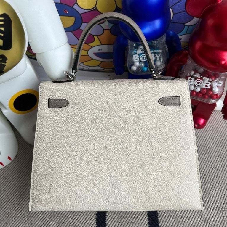 HM KELLY EPSOM CK10 CREAMY WHITE SILVER HARDWARE 25CM
