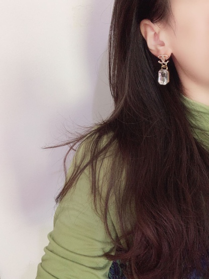 CC GOLD CRYSTAL METAL STRASS CC EARRINGS