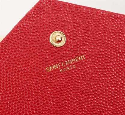 YSL CASSANDRE MATELASSÉ ENVELOPE CHAIN WALLET IN GRAIN DE POUDRE EMBOSSED LEATHER OPYUM RED 695108BOW016008