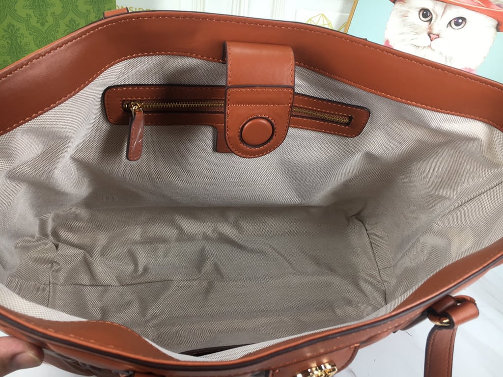 GG MATELASSE LEATHER MEDIUM TOTE BAG LIGHT BROWN