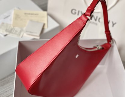 gv Medium Moon Cut Out Bag Red For Women, Handbags, Shoulder Bags 11.8in/30cm GVC