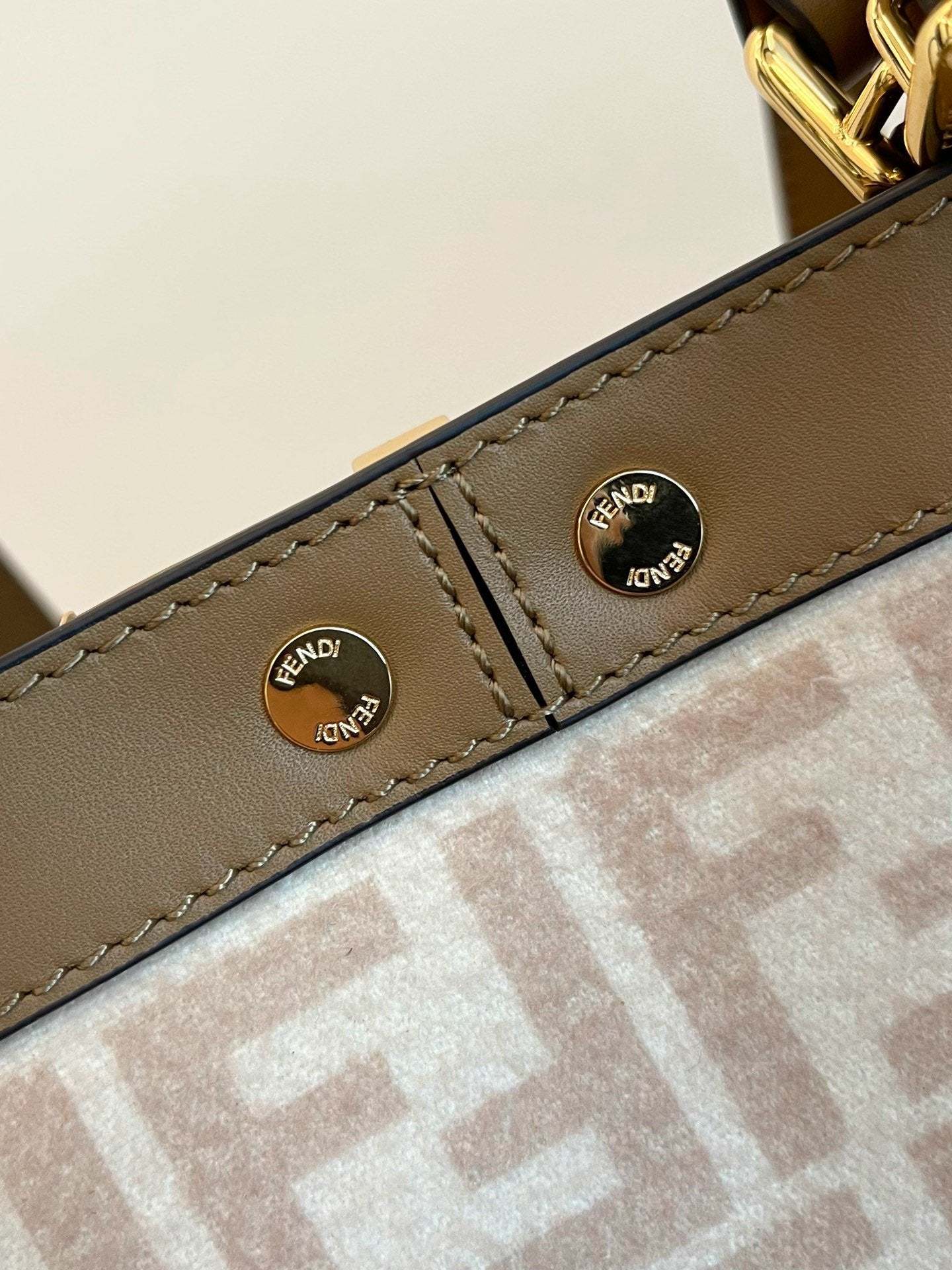 FI Peekaboo X-tote Bag Beige Canvas For Women, Women’s Handbags, Shoulder Bags 16.1in/41cm FF 8BH374