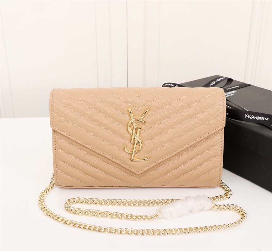 YSL CASSANDRE MATELASSÉ CHAIN WALLET IN GRAIN DE POUDRE EMBOSSED BEIGE 22CM 377828BOW012721