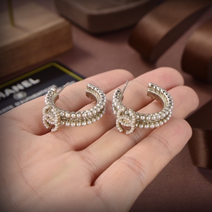 CC METAL STRASS EARRINGS