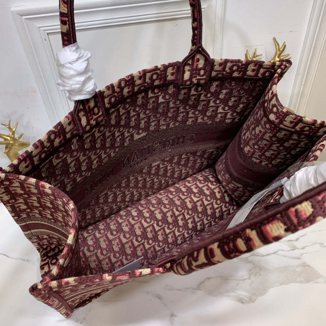 DI Large Book Tote Brown For Women 16.5in/42cm CD M1286ZRIW