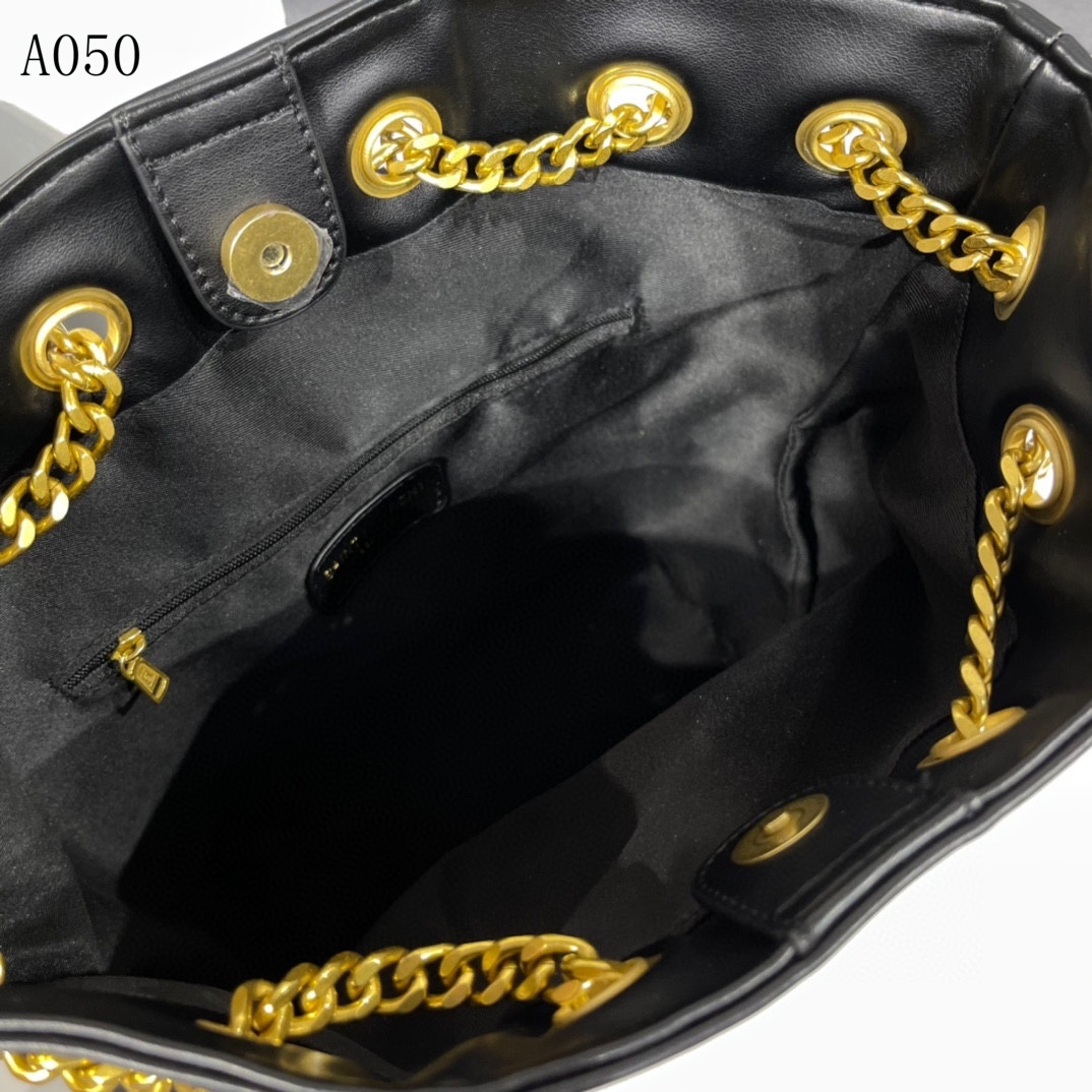 YSL JOE BACKPACK IN LAMBSKIN BLACK GOLD 29CM 6726091EL071000