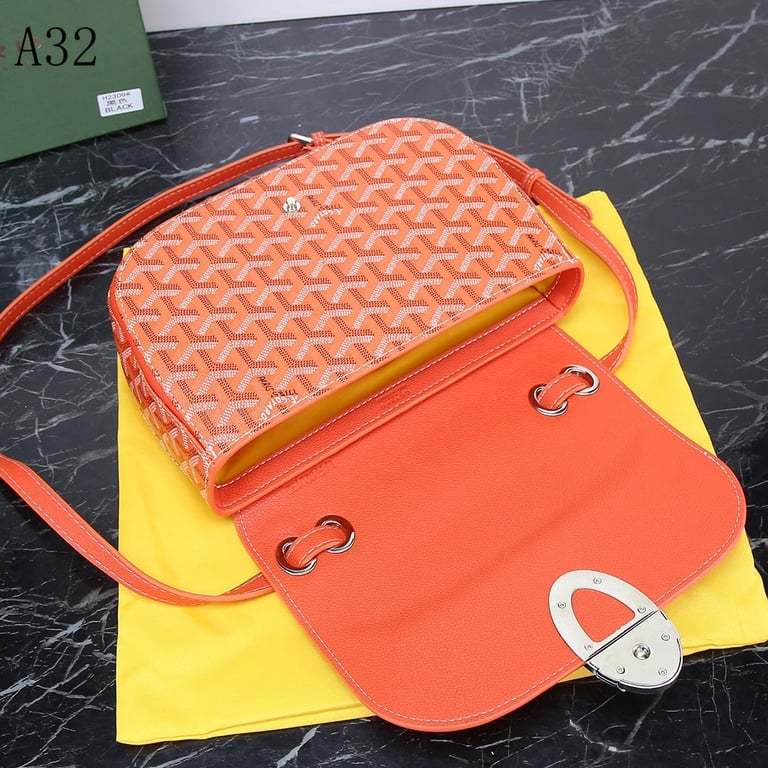 GY SEAL CLASP THE 233 BAG ORANGE 25CM