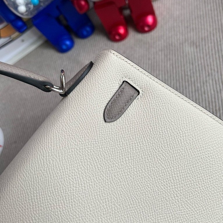 HM KELLY EPSOM CK10 CREAMY WHITE SILVER HARDWARE 25CM