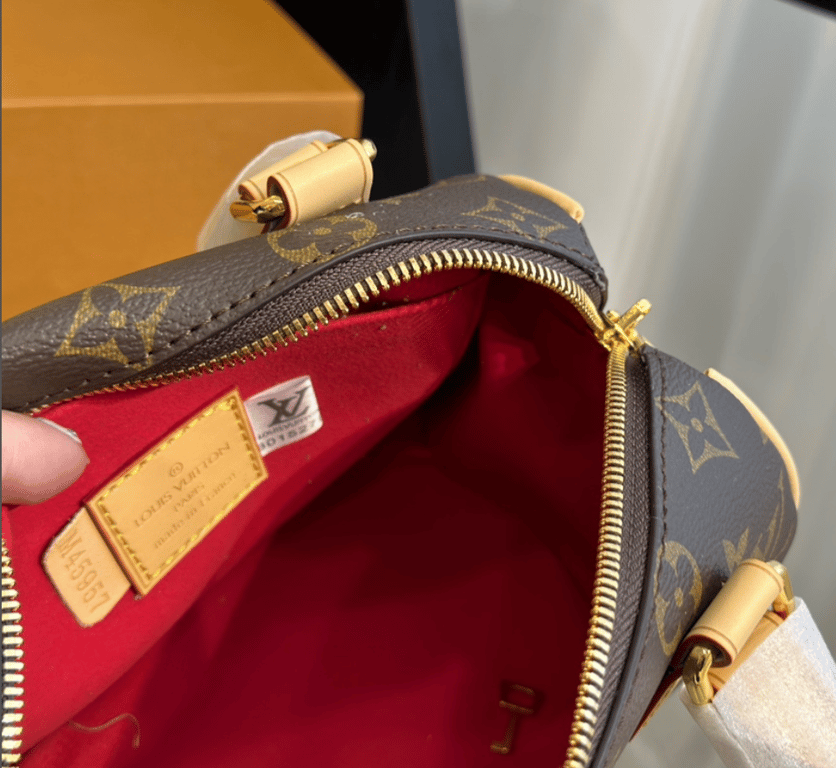 LUV SPEEDY BANDOULIERE 20 FUCHSIA