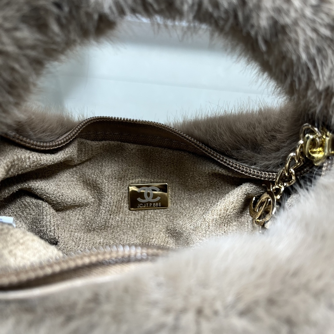 CC FUR HOBO BAG GREY 21CM