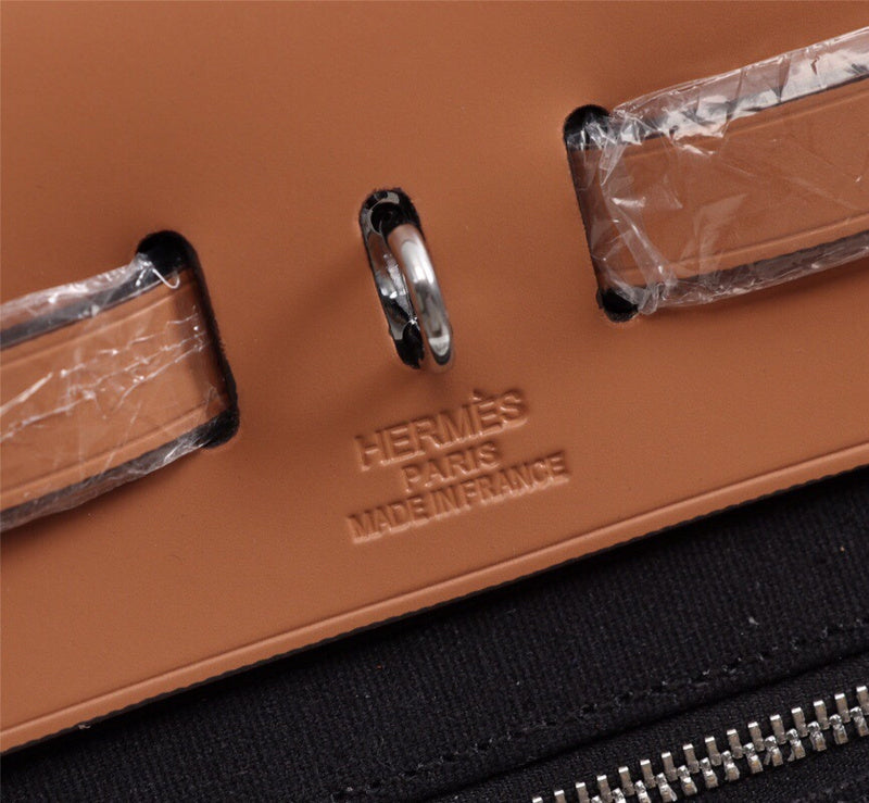 Caramew - HMS Bags - 496