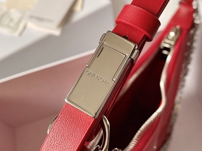 gv Medium Moon Cut Out Bag Red For Women, Handbags, Shoulder Bags 11.8in/30cm GVC