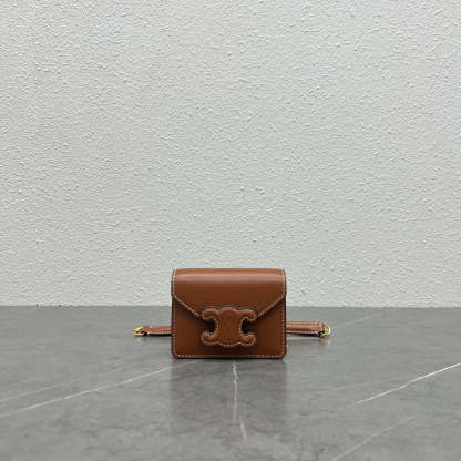 CE Card Holder On Chain Triomphe Tan For Women 4in/11cm 10J743DPV.04LU