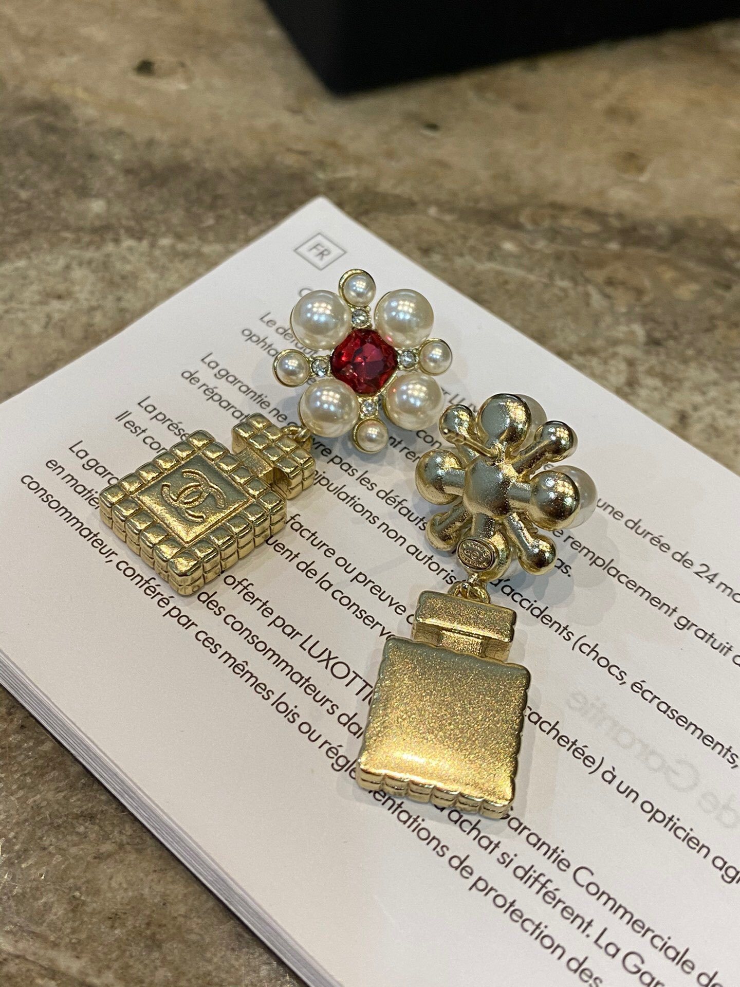 CC EARRINGS