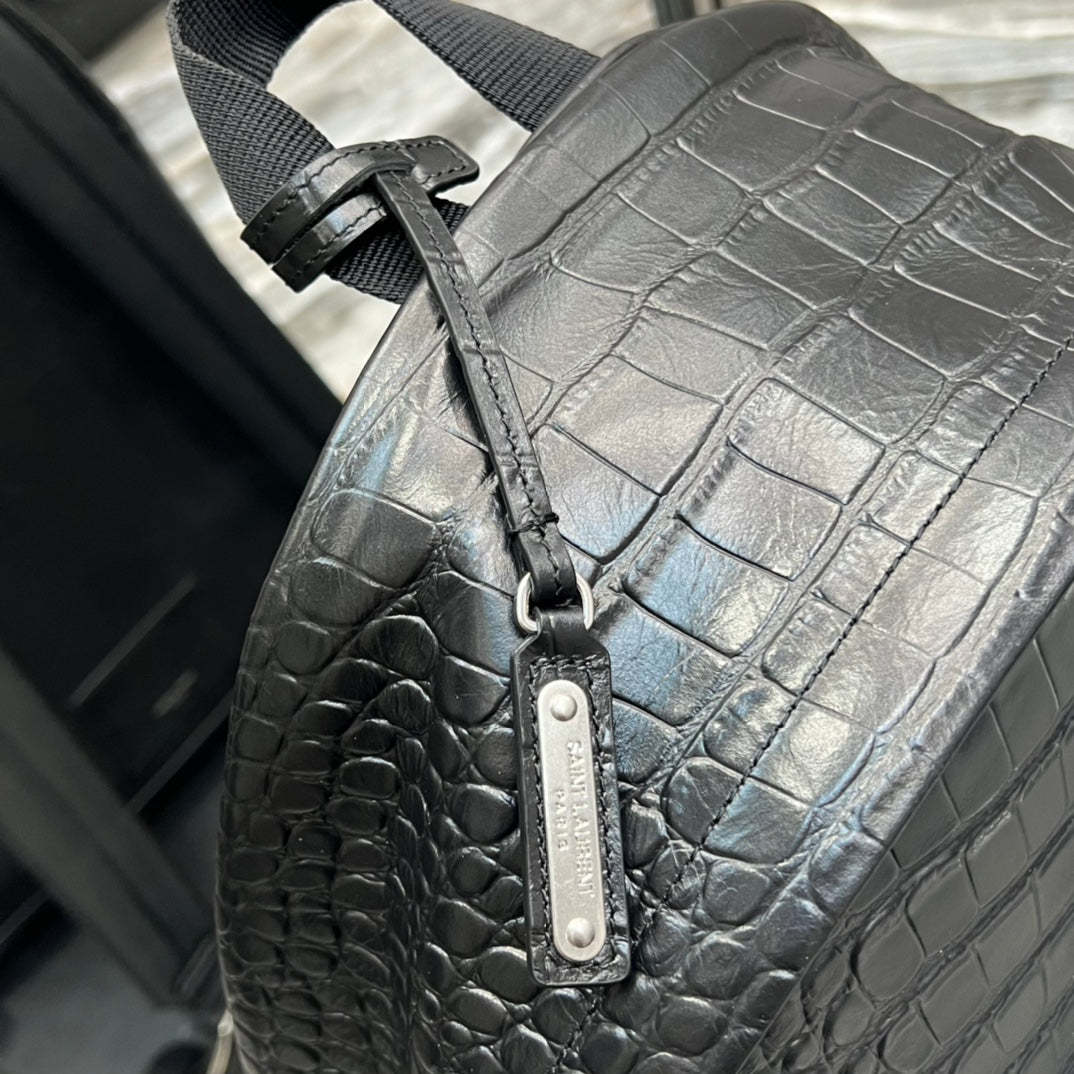 YSSL City Backpack Black For Women, Women’s Bags 16.1in/41cm YSL‎ 534967DZE2F1000