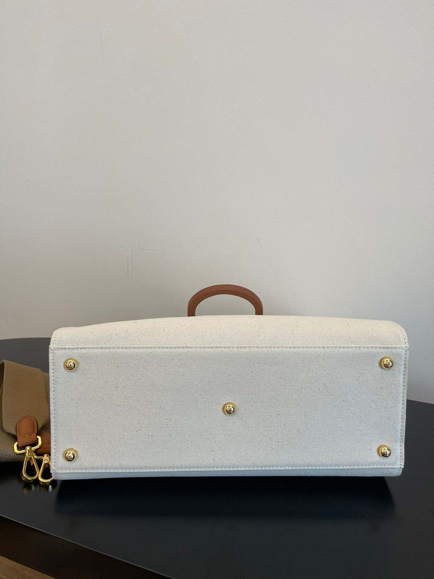 FI Sunshine Medium Tote Bag Light Grey Canvas For Women, Women’s Bags, Shoulder Bags 13.8in/35cm FF 8BH386