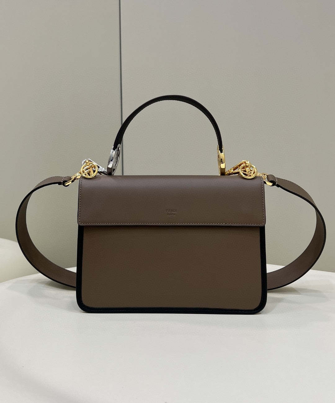 FI Kan I F Medium Brown Bag For Woman 18cm/7in 8BT284A651F13VK