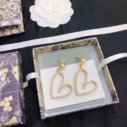 CC HEART GOLD EARRINGS